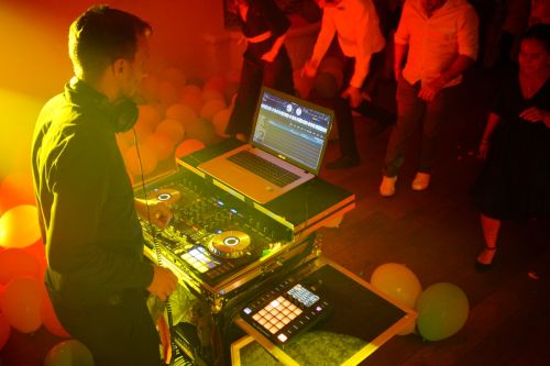 Photo de DJ Roux