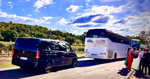 Photo de Autocars & Minibus pour Mariage – Confort, Sécurité, Élégance