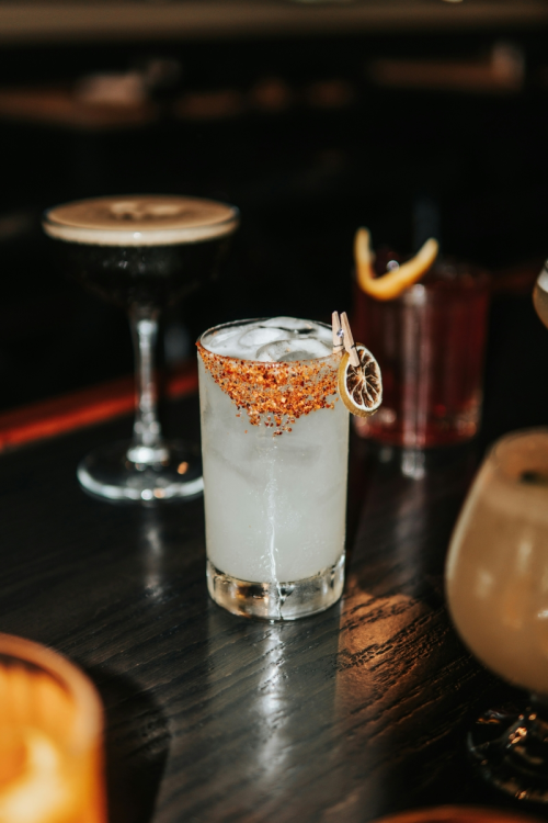 Photo de Avant l'Aube | Bar à cocktails et boissons