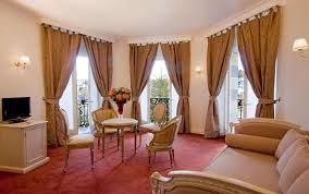 Photo de Grand hôtel moderne