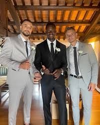 Photo de Ici et Tailleur