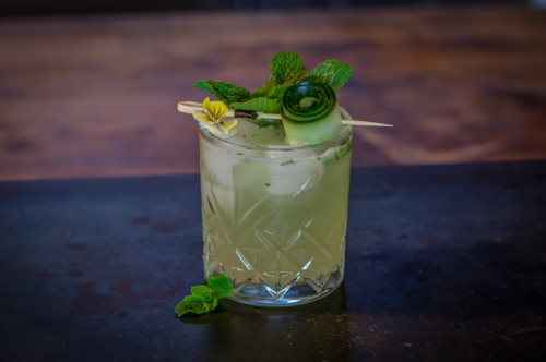 Photo de Avant l'Aube | Bar à cocktails et boissons