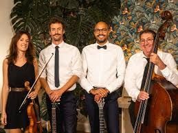 Photo de Django Black Band